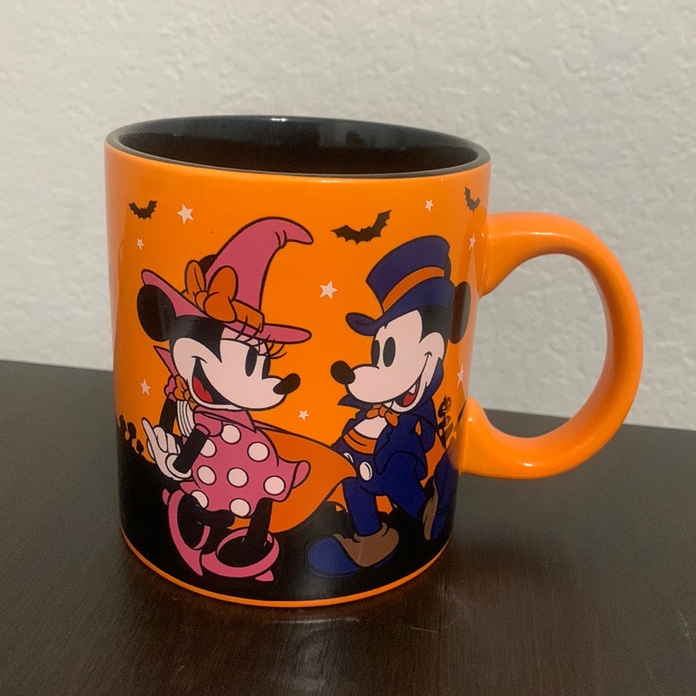 Disney Mickey Minnie Happy Halloween 🎃 coffee tea mug 20oz